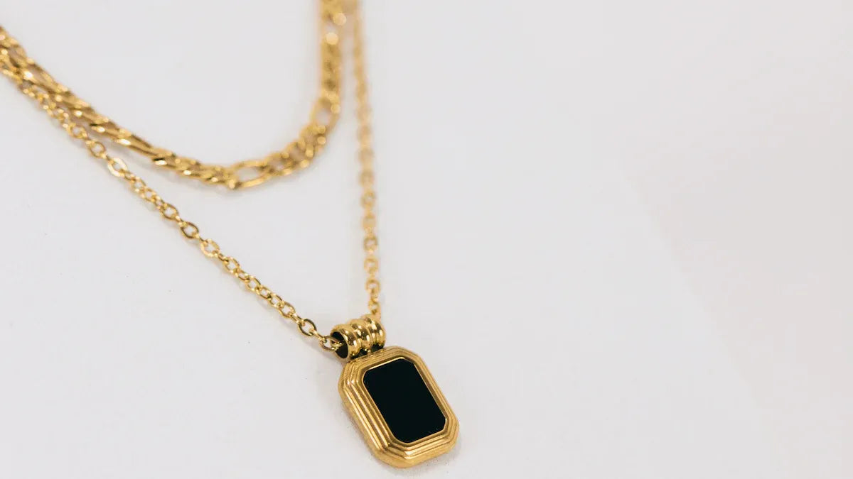 10K vs 14K Gold: Which Is Better for Custom Pendants in 2026?