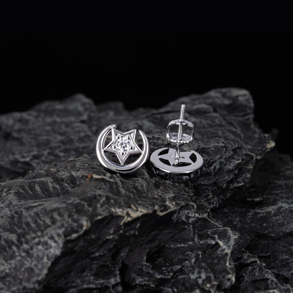 10MM Star Moissanite Stud Earrings VVS Circle Frame Screw Back – alternate product view 3