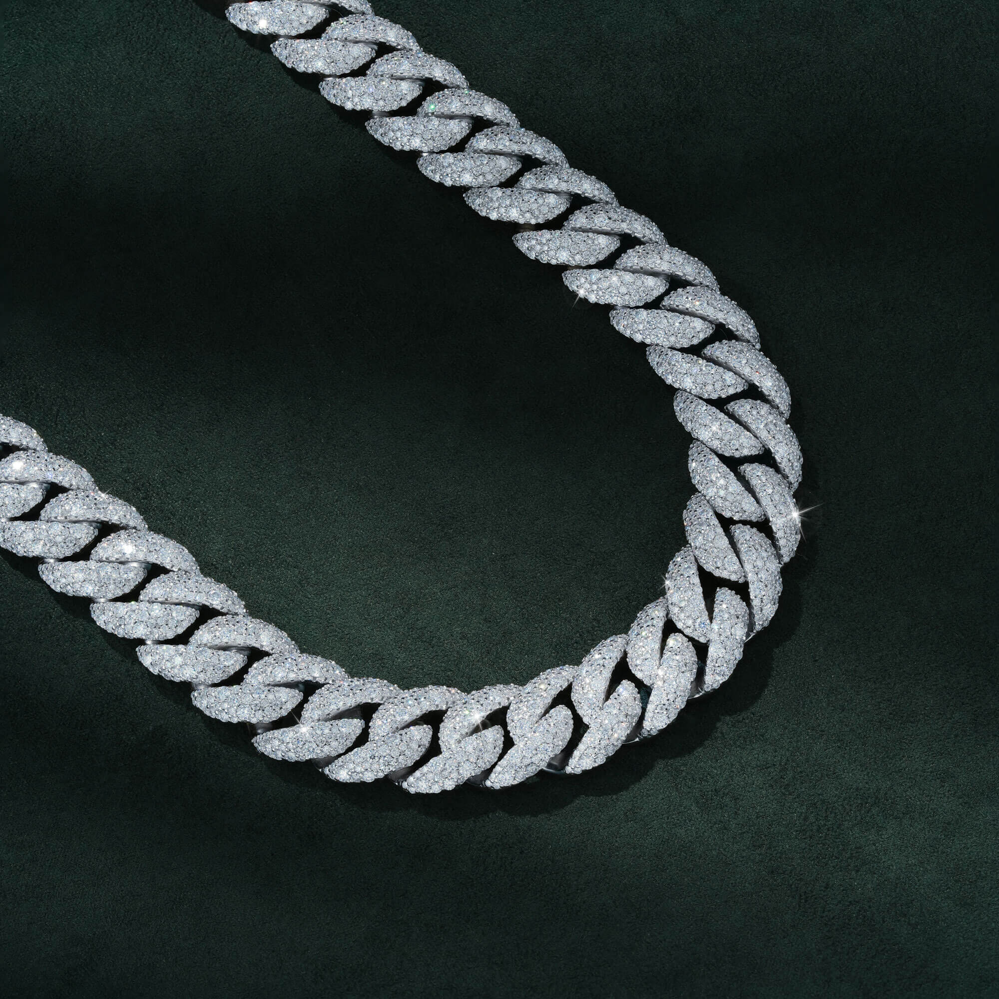 15MM Mixed Size Moissanite Cuban Link Chain Curved Iced Out Heavy Pavé Necklace by Sommarnox