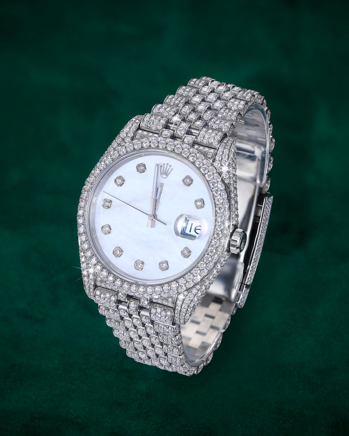 Iced Out Moissanite Watch – White Dial Luxury Pavé Bracelet Design – alternate product view 3