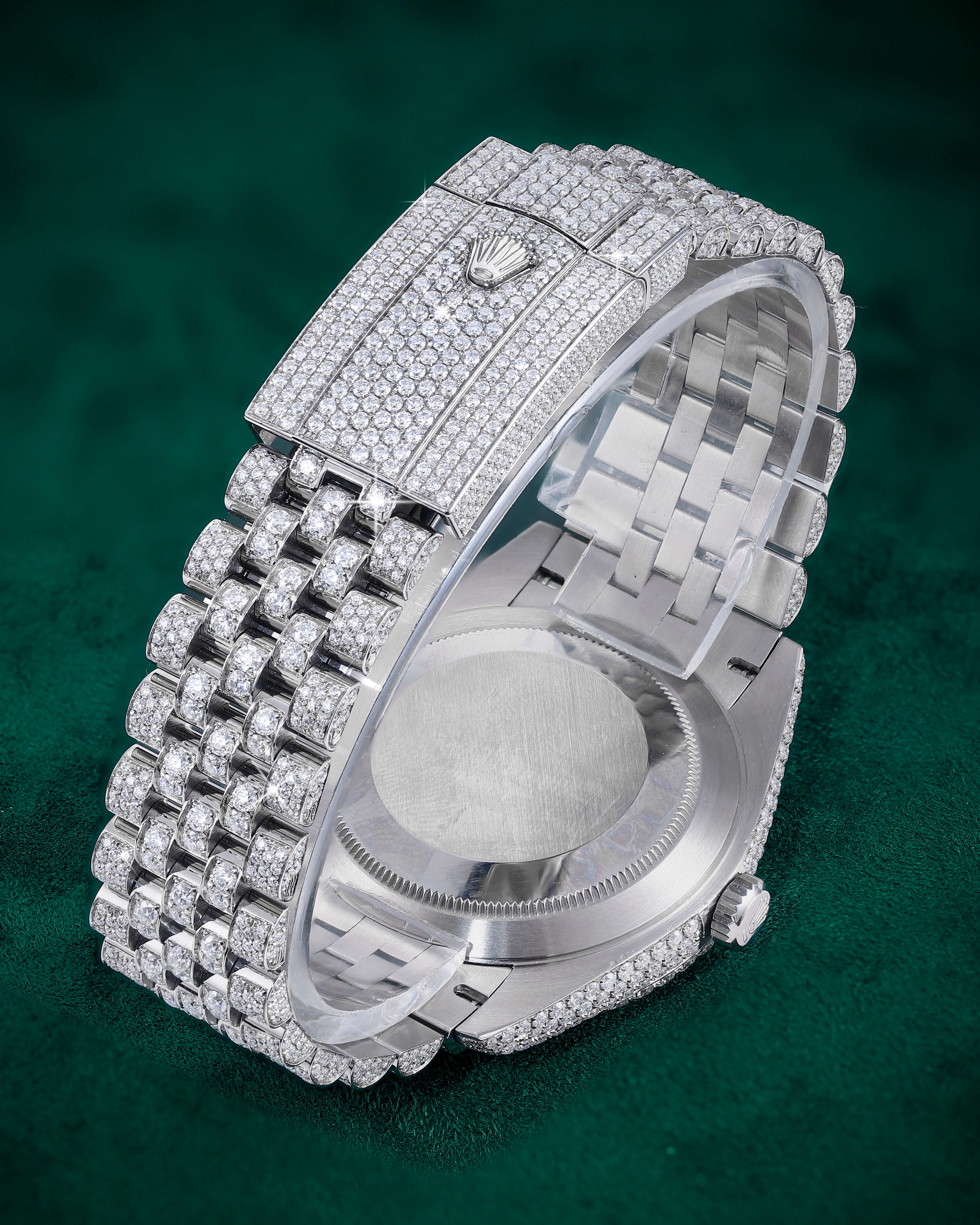 Iced Out Moissanite Watch – White Dial Luxury Pavé Bracelet Design