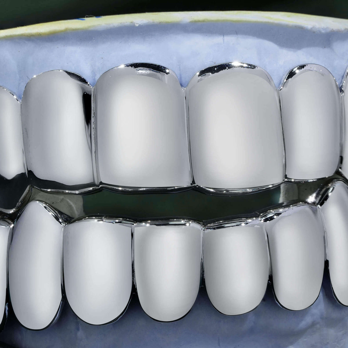 925 Silver Plain Mirror Finish Grillz – alternate product view 2