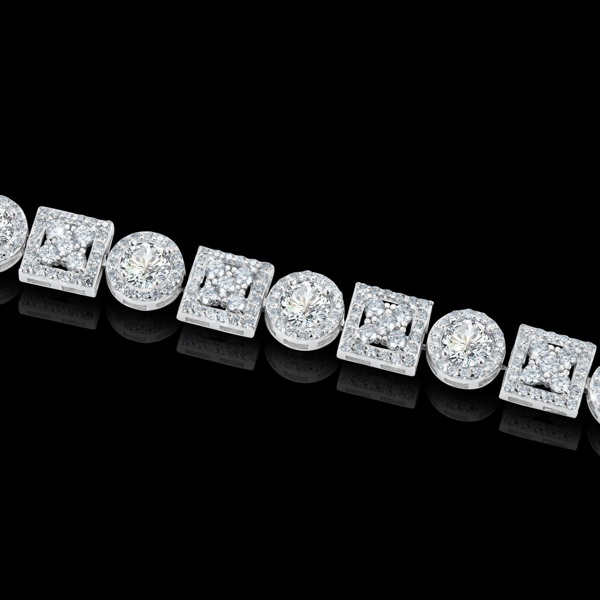 Round Square VVS Moissanite Tennis Bracelet – alternate product view 4