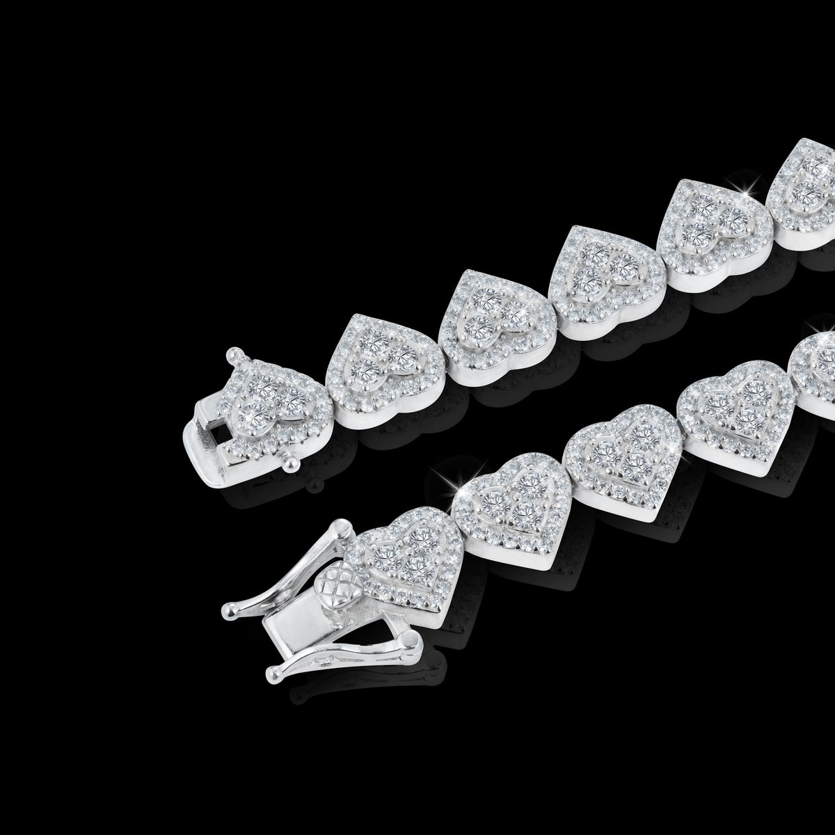 8MM Heart Cuban Link VVS Moissanite Bracelet – alternate product view 2