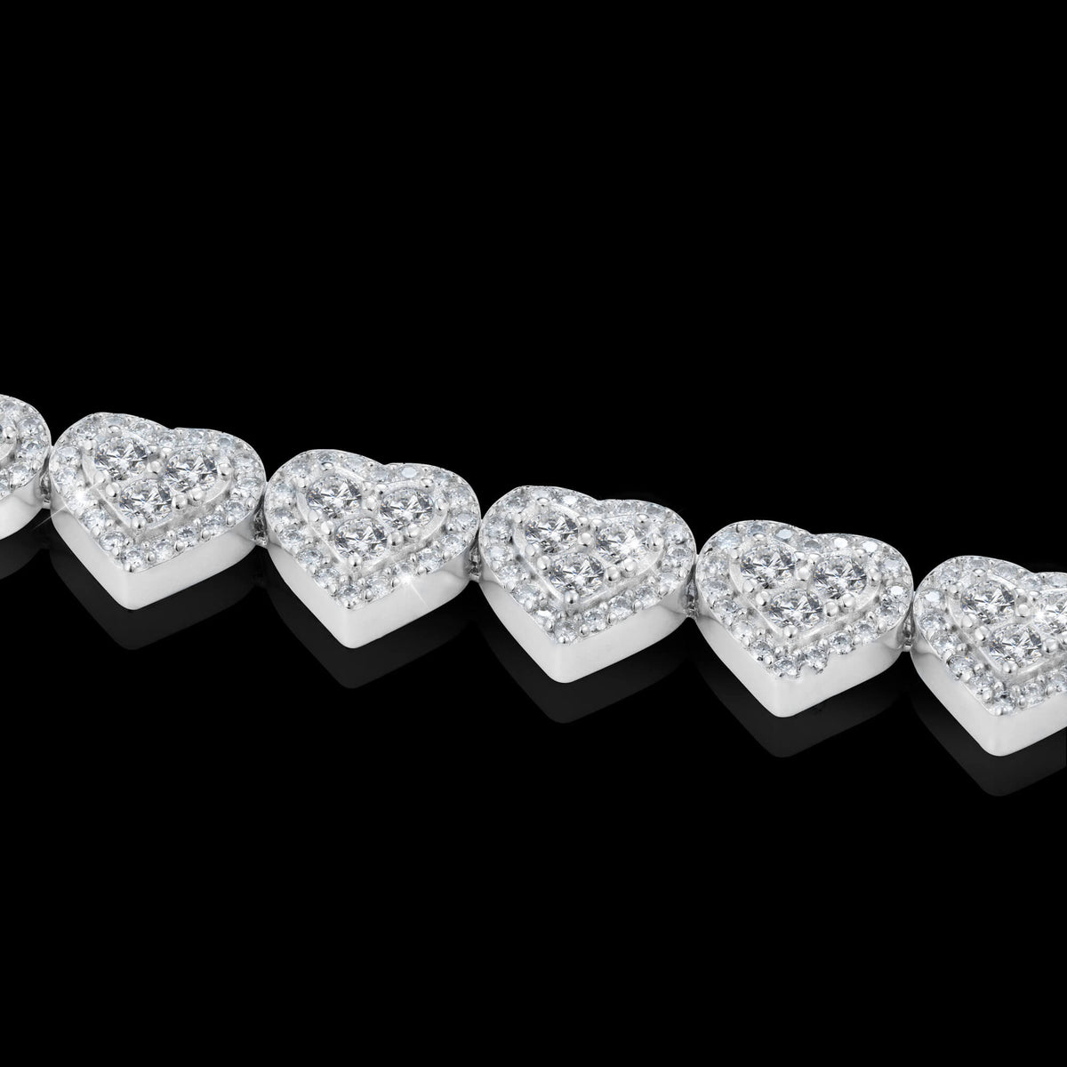 8MM Heart Cuban Link VVS Moissanite Bracelet – alternate product view 3