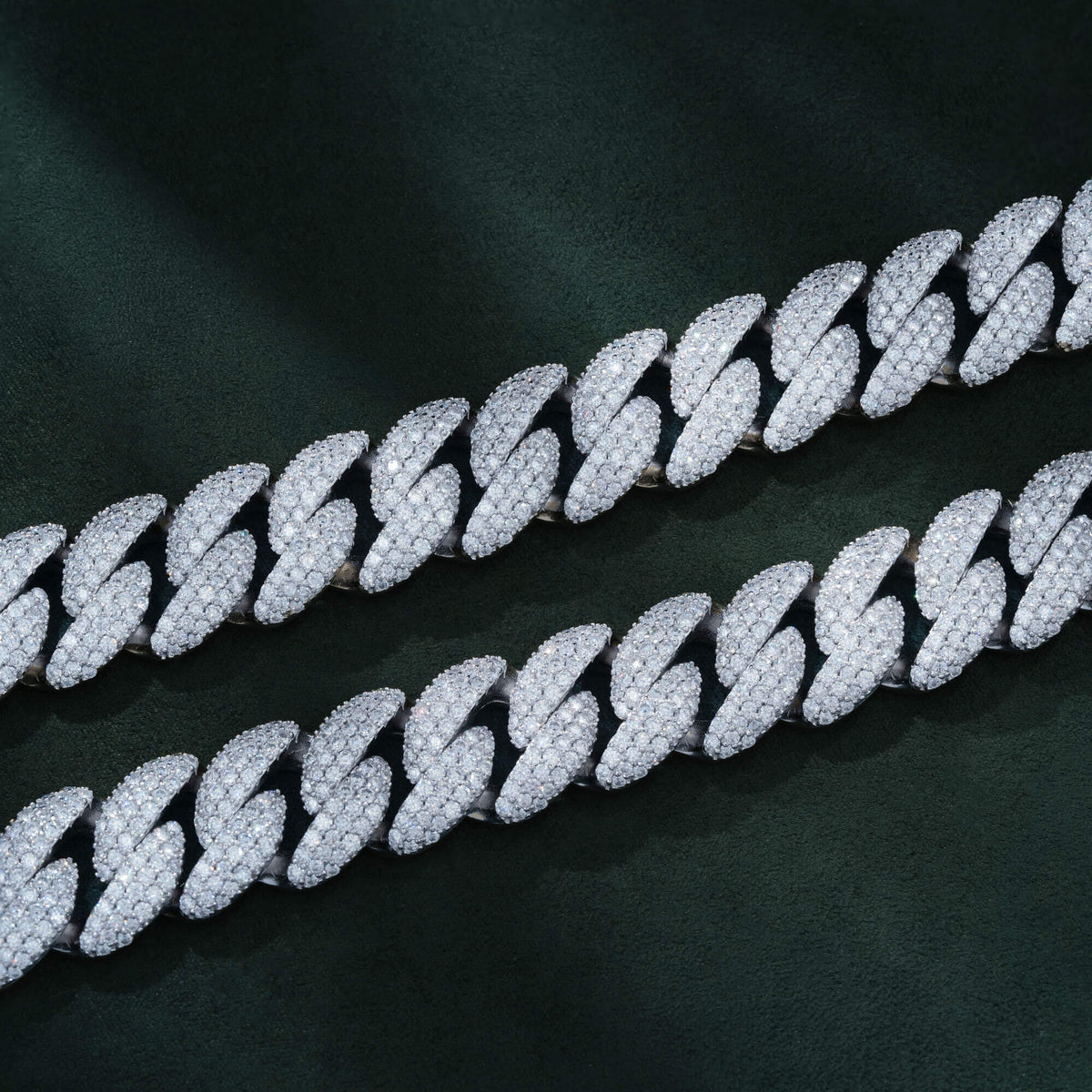 18MM 3 Row Moissanite Cuban Link Chain Iced Out Full Pavé Hip Hop Necklace – alternate product view 4