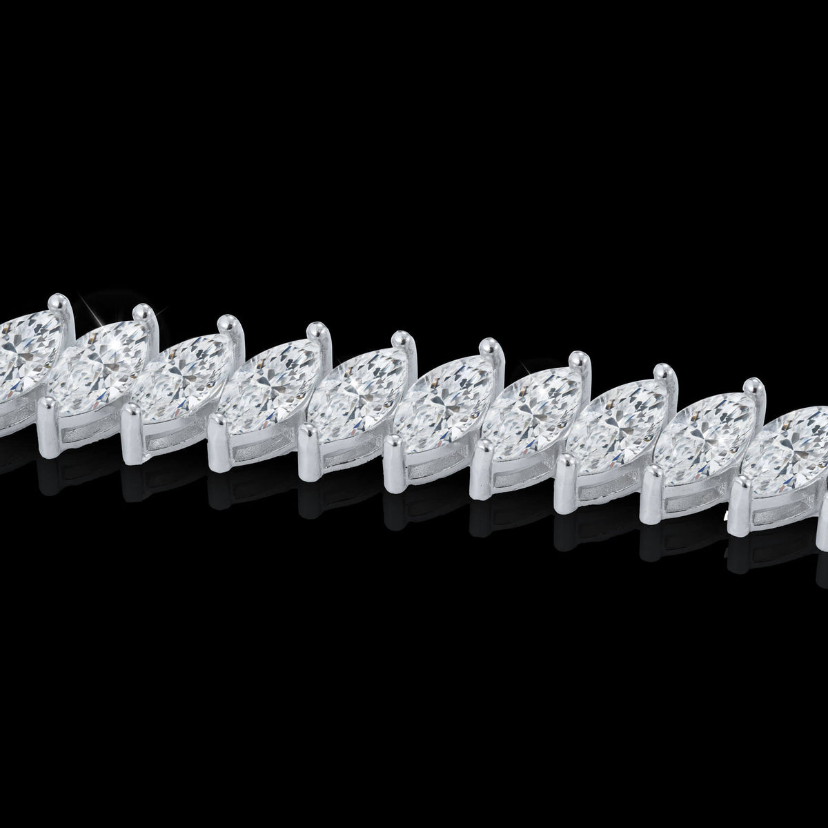 Marquise Cut VVS Moissanite Tennis Bracelet – alternate product view 4