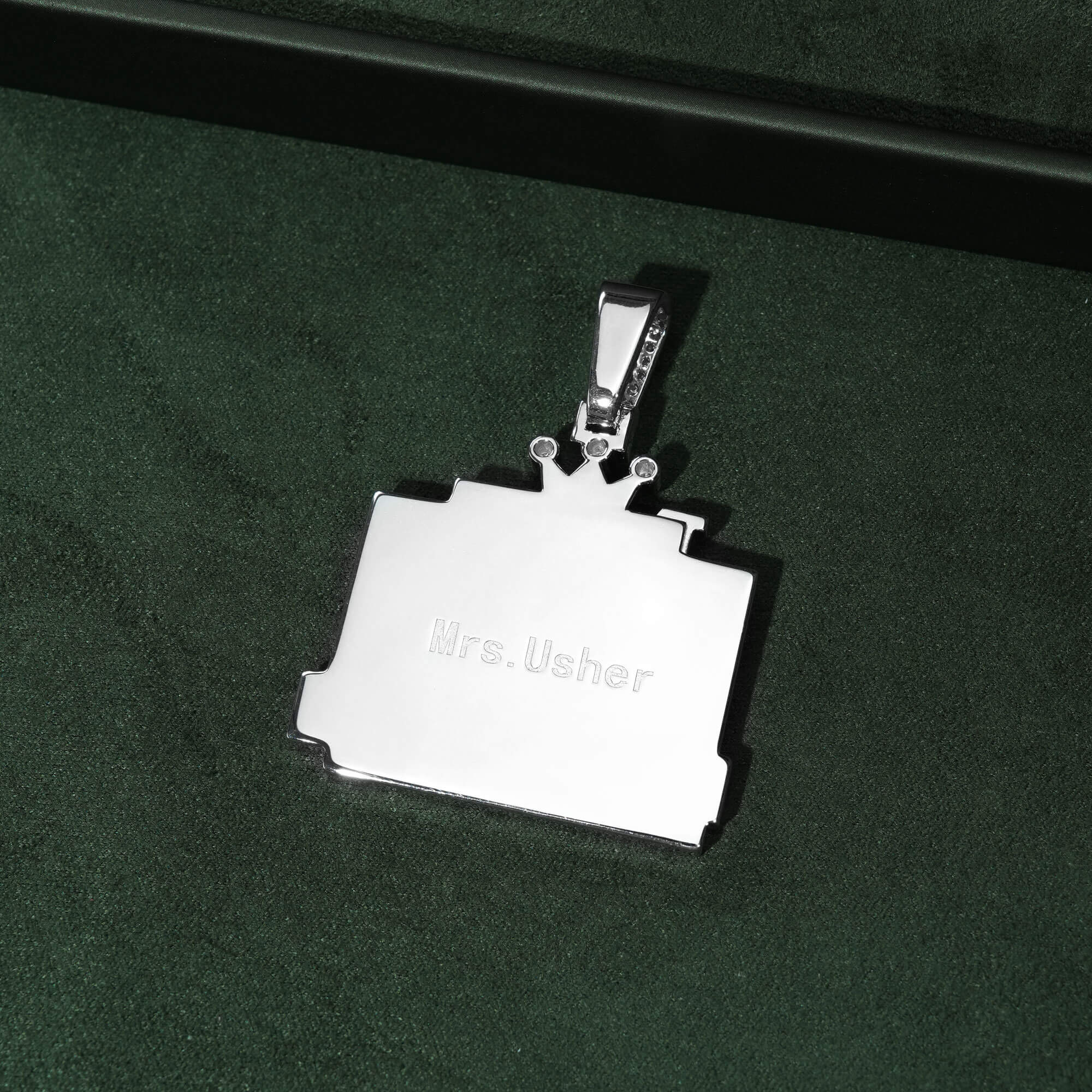 Custom 464 VVS Moissanite Pendant