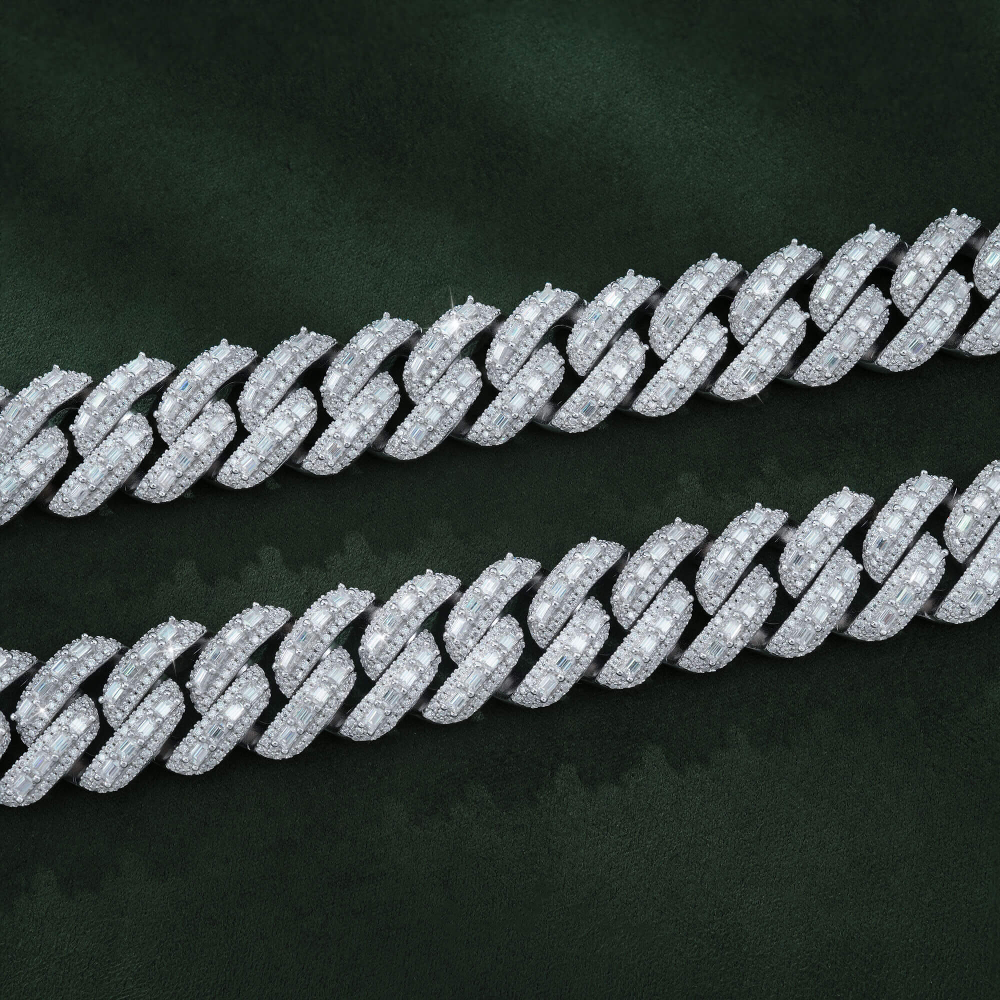 18MM Baguette Moissanite Cuban Link Chain – Iced Out VVS – alternate product view 3