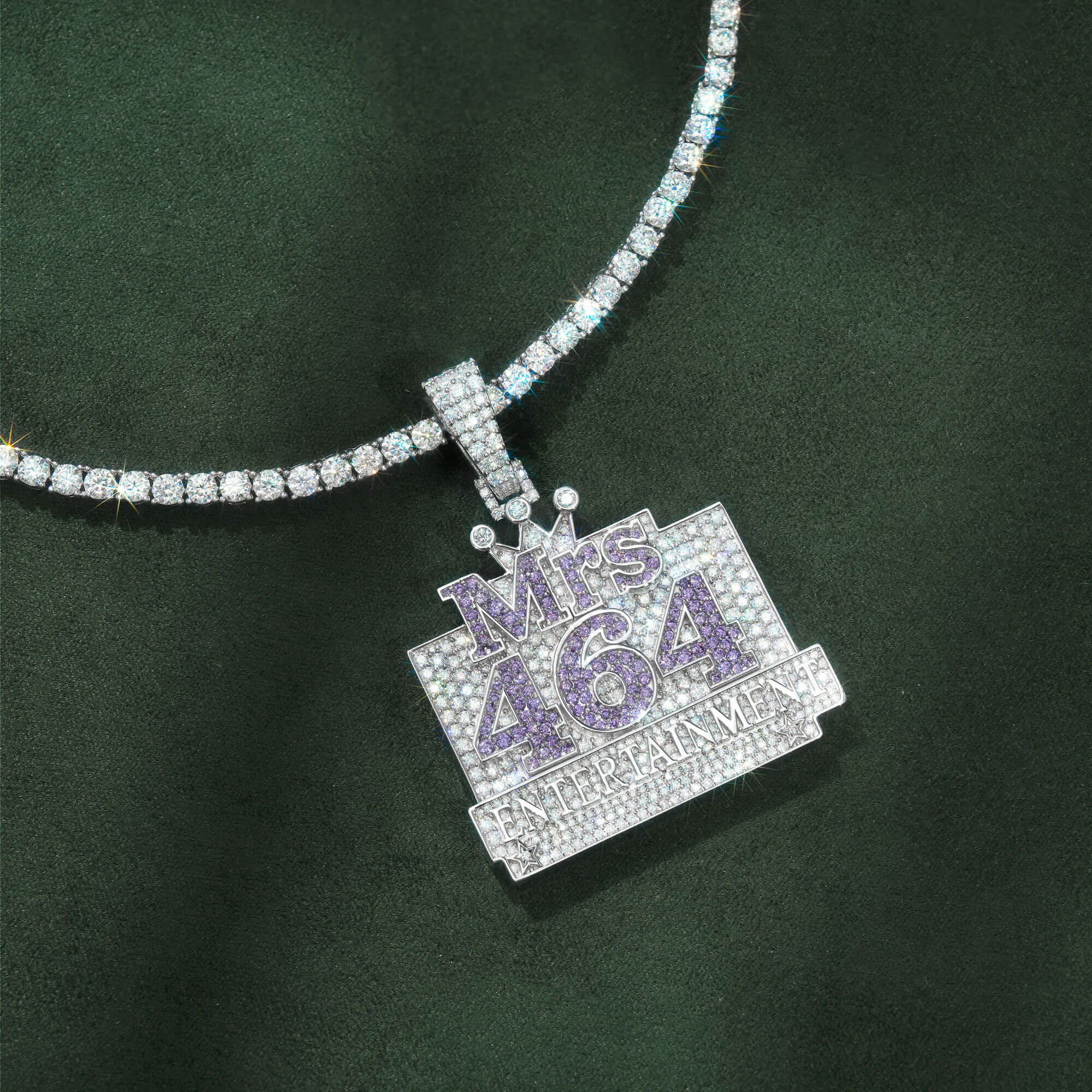 Custom 464 VVS Moissanite Pendant