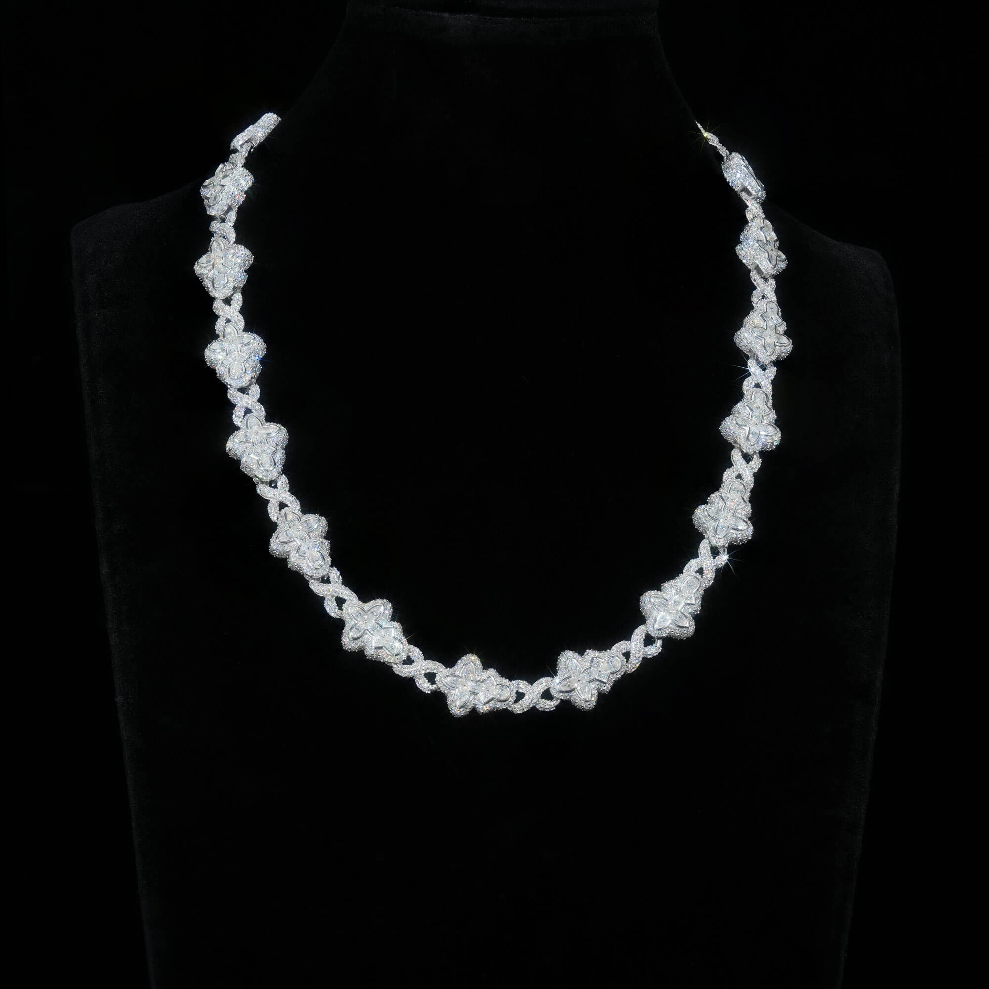 8MM Butterfly Figure-8 VVS Moissanite Cuban Link Chain