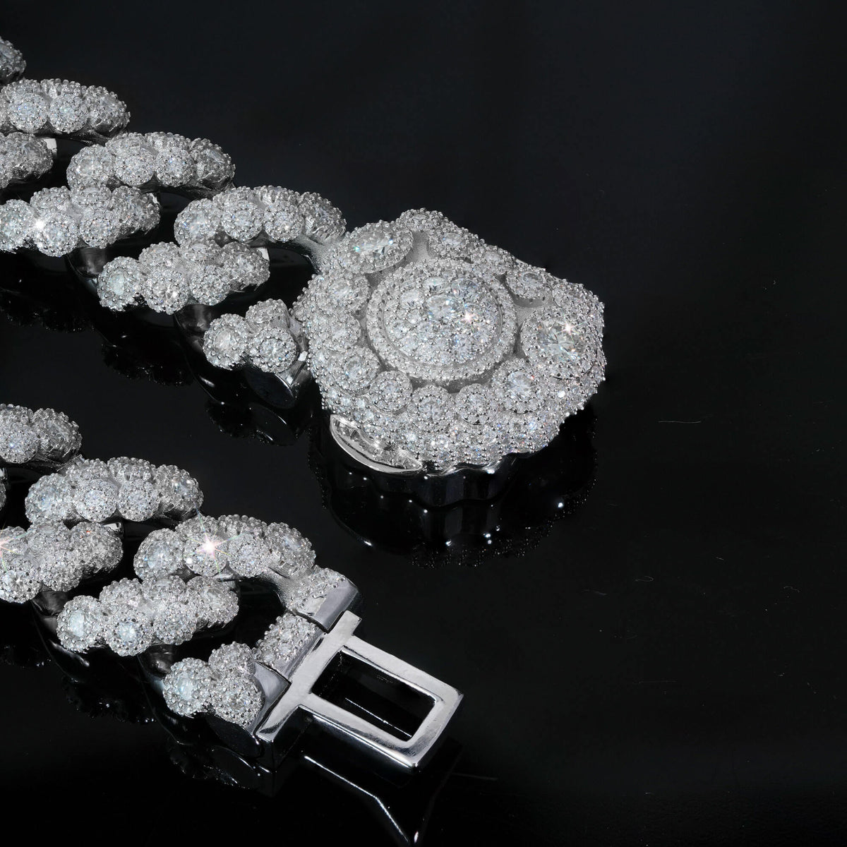 Collier chaîne cubaine en moissanite patte de chien 21 mm – Or 14K
