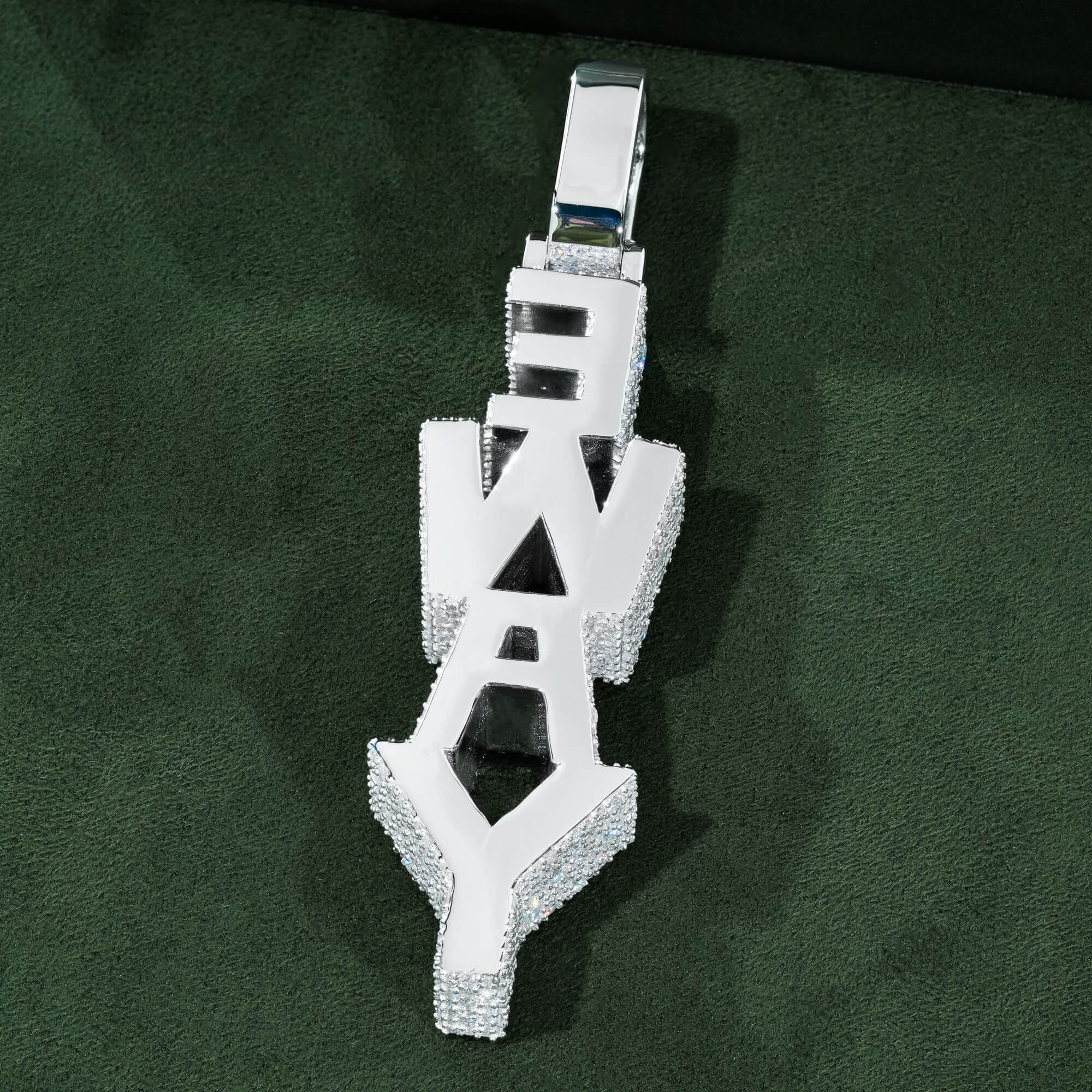 Custom EWAY VVS Moissanite Pendant