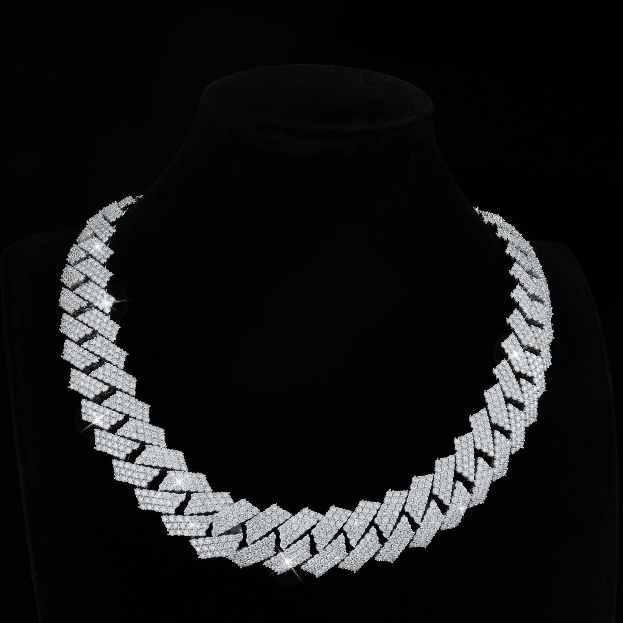 22MM Three-Row Moissanite Cuban Link Chain – Iced Out VVS – alternate product view 7