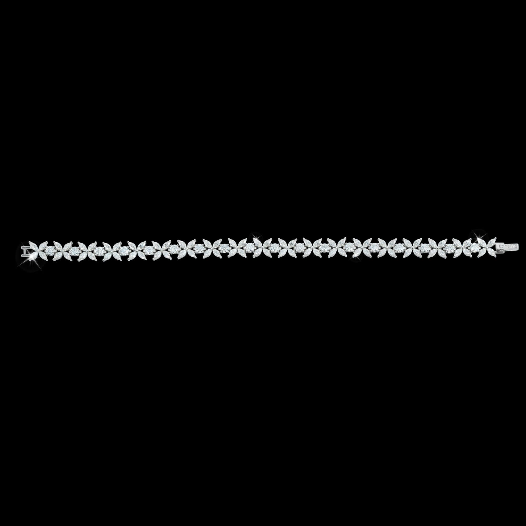 9MM Four Leaf Clover Fancy Cut VVS Moissanite Bracelet by Sommarnox