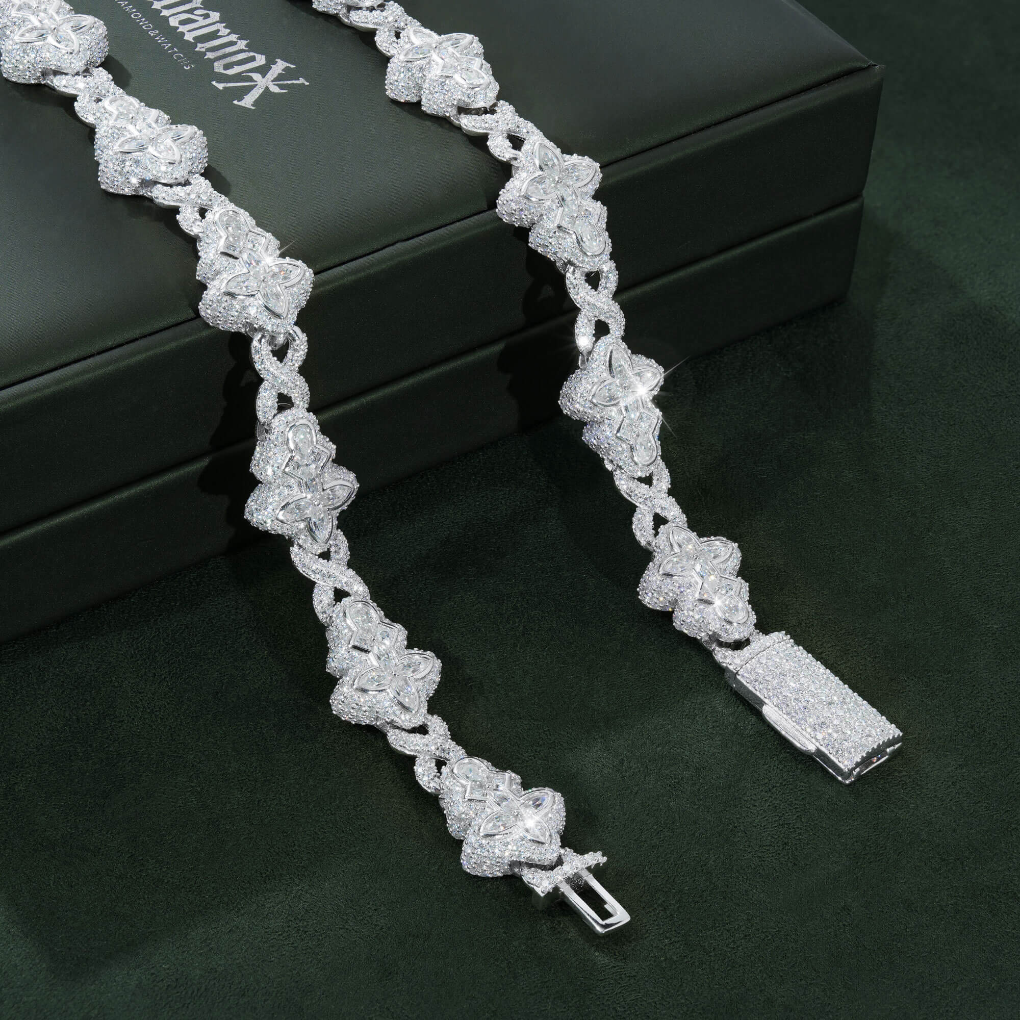 8MM Butterfly Figure-8 VVS Moissanite Cuban Link Chain