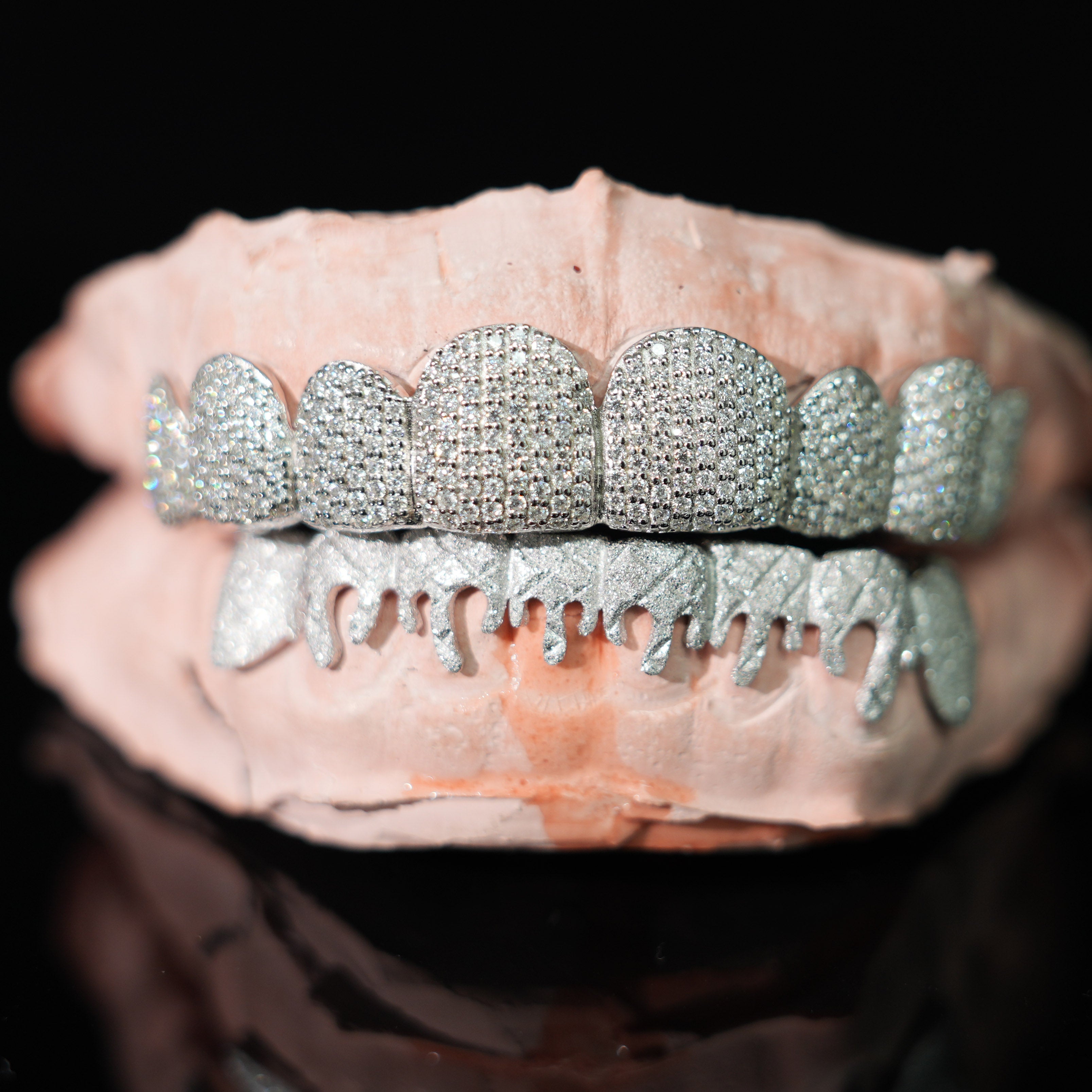 Custom 8 on 8 VVS Round Cut Moissanite Grillz – Iced Out Drip Grillz