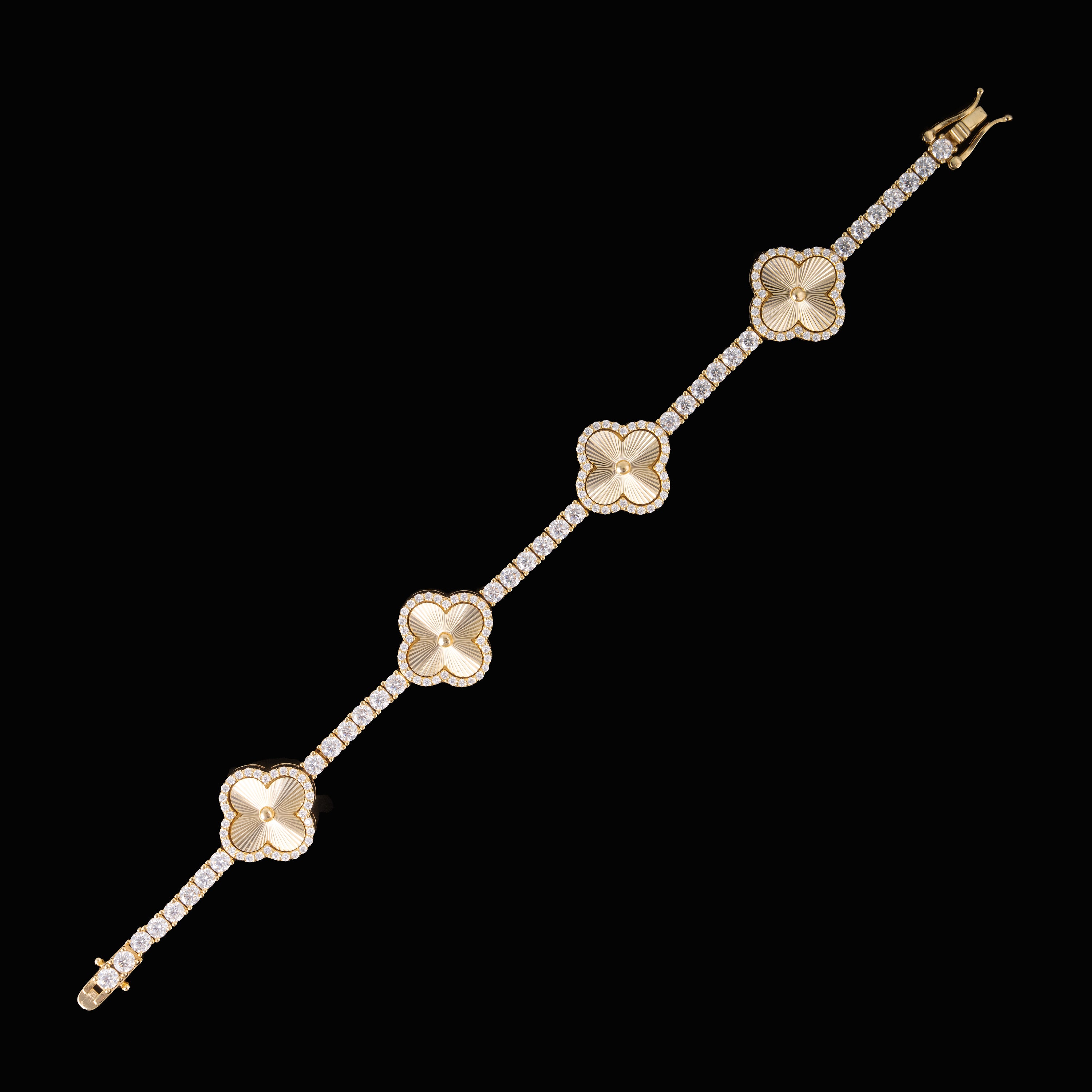 3MM Moissanite Laser Clover Tennis Chain Bracelet – product view