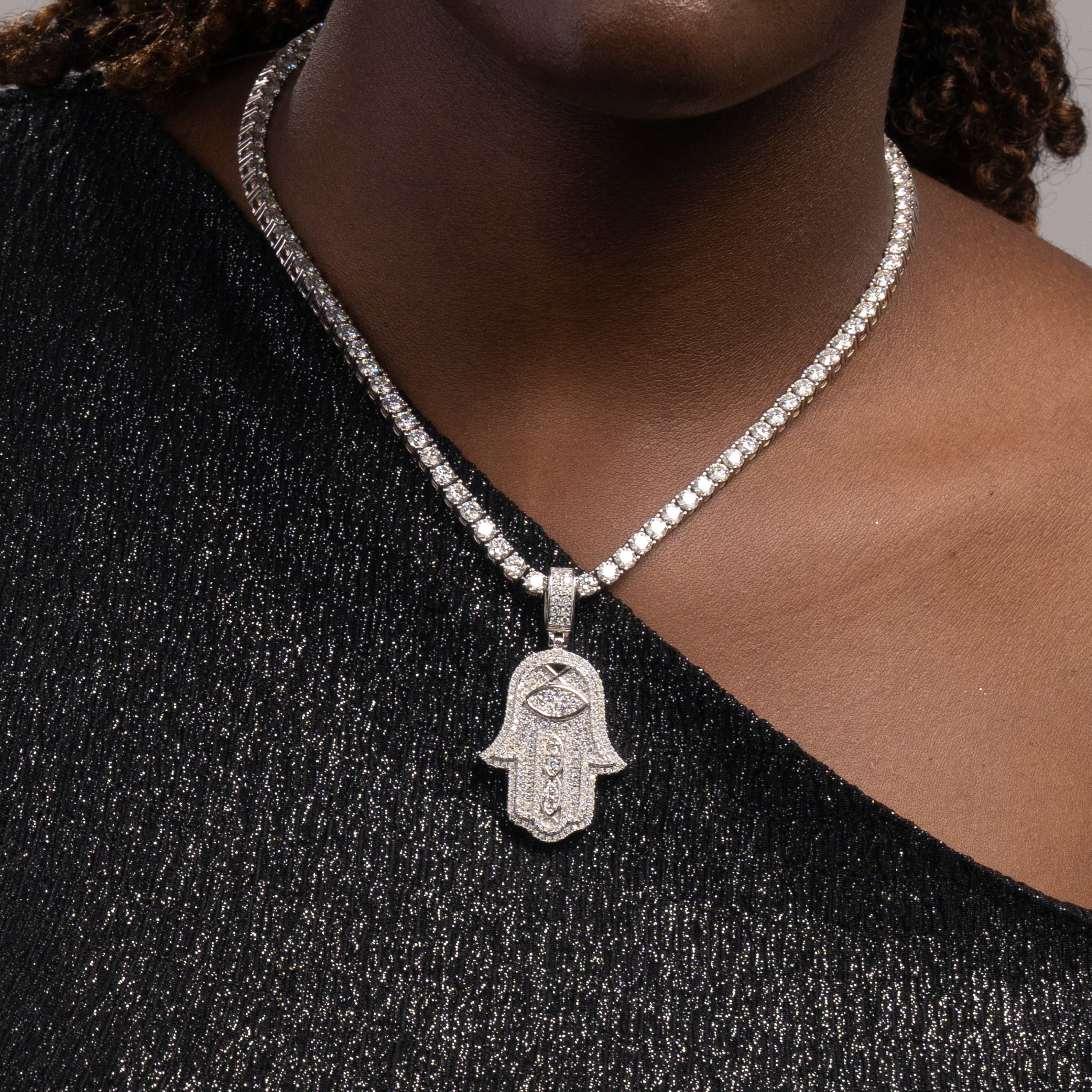Moissanite Fatima Lucky Hand Pendant by Sommarnox
