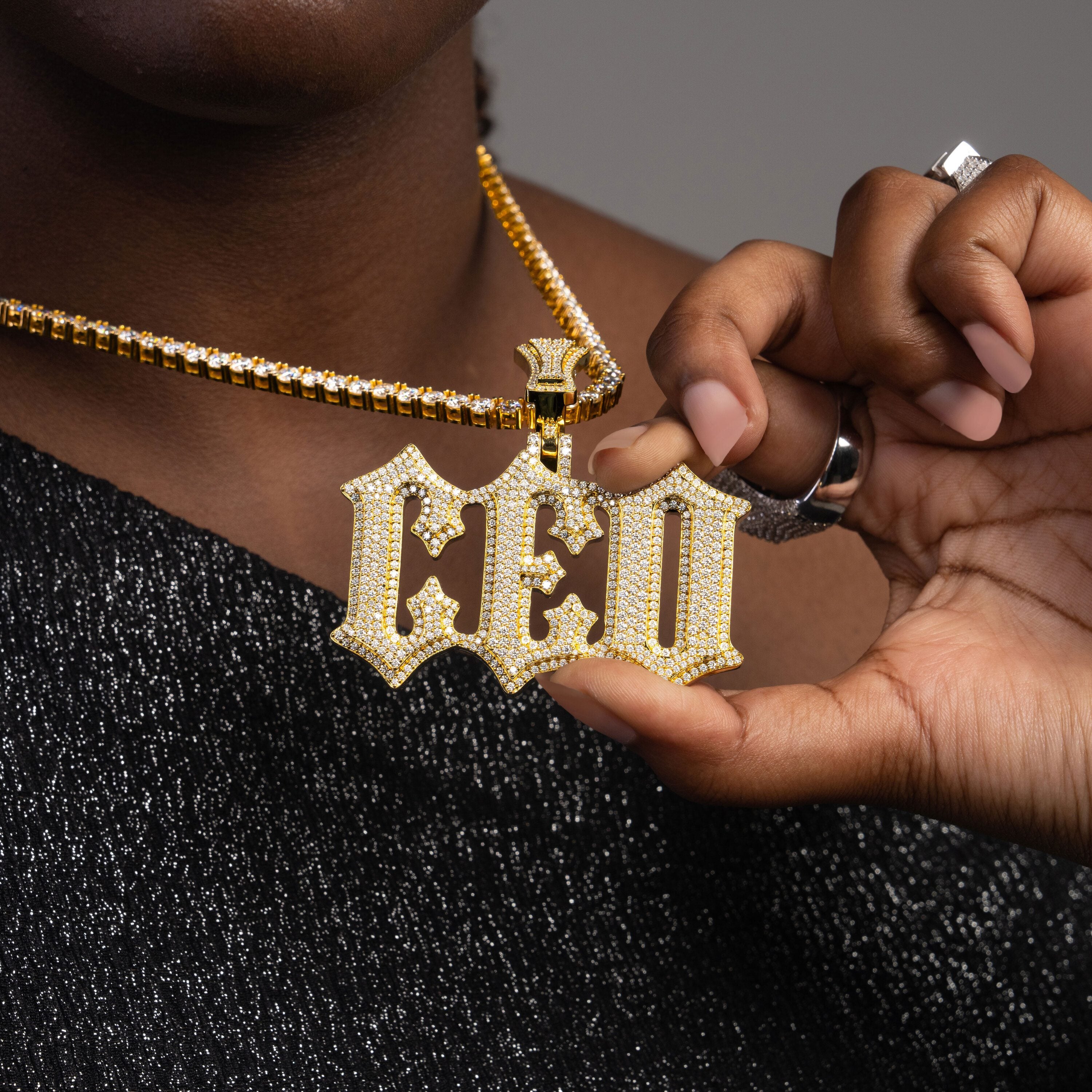 Custom Hip Hop Moissanite "CEO" Pendant – alternate product view 3