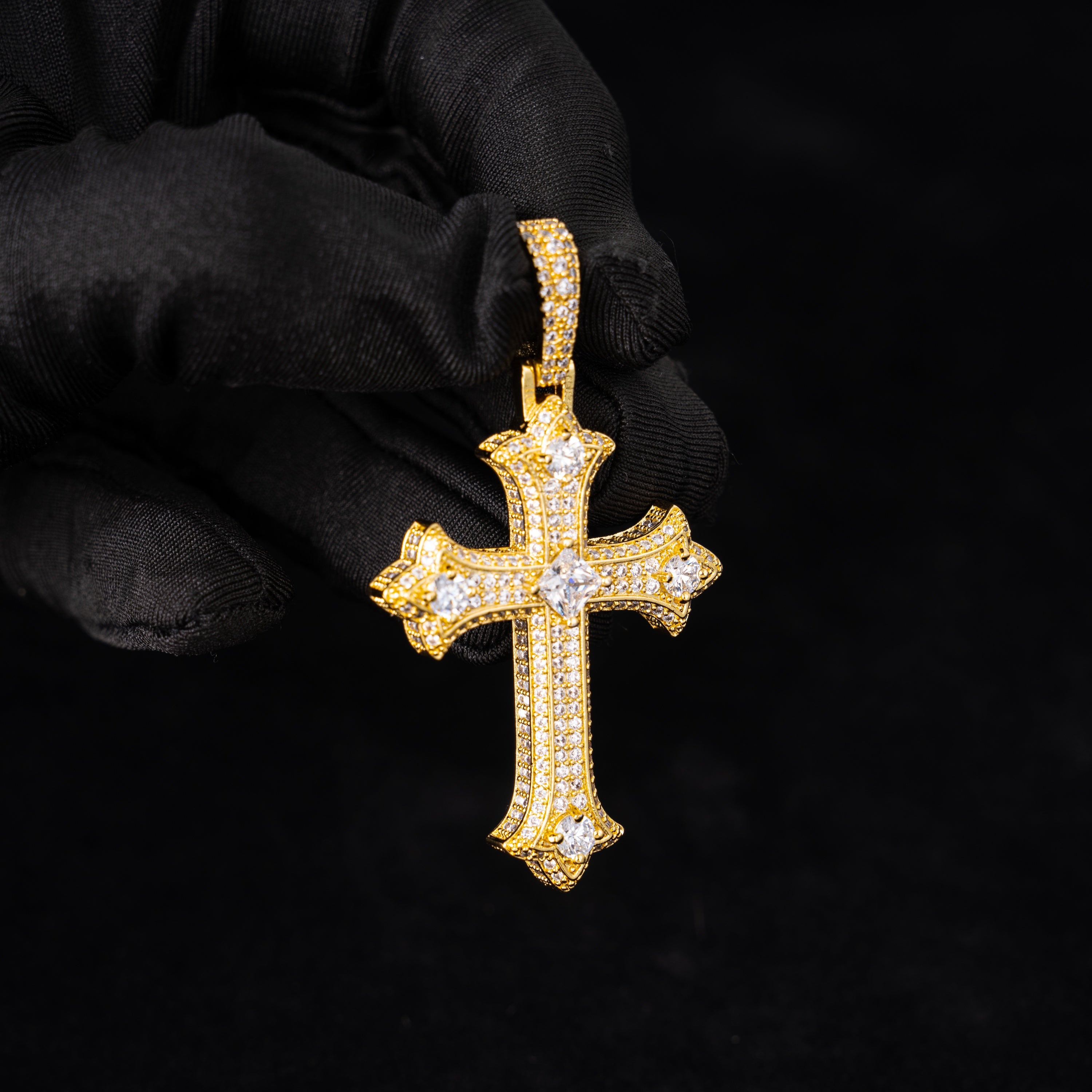 Iced Out Cross Pendant with Center Stone – Moissanite Faith Necklace Charm – alternate product view 9