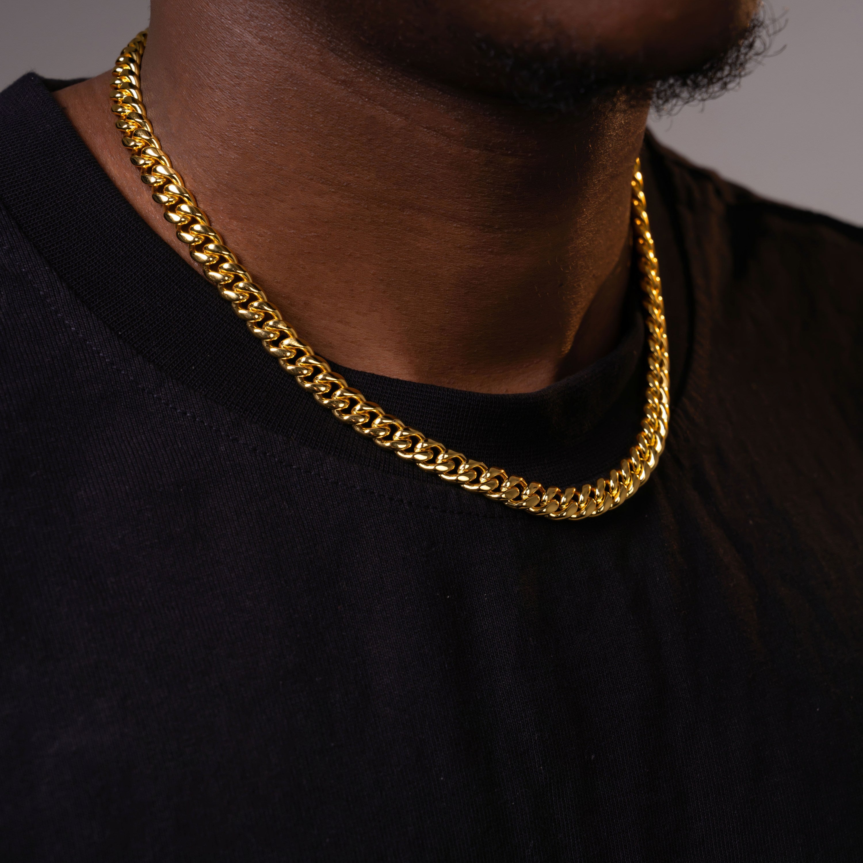 8MM Stainless Steel Moissanite Buckle Cuban Chain Necklace & Bracelet – alternate product view 3