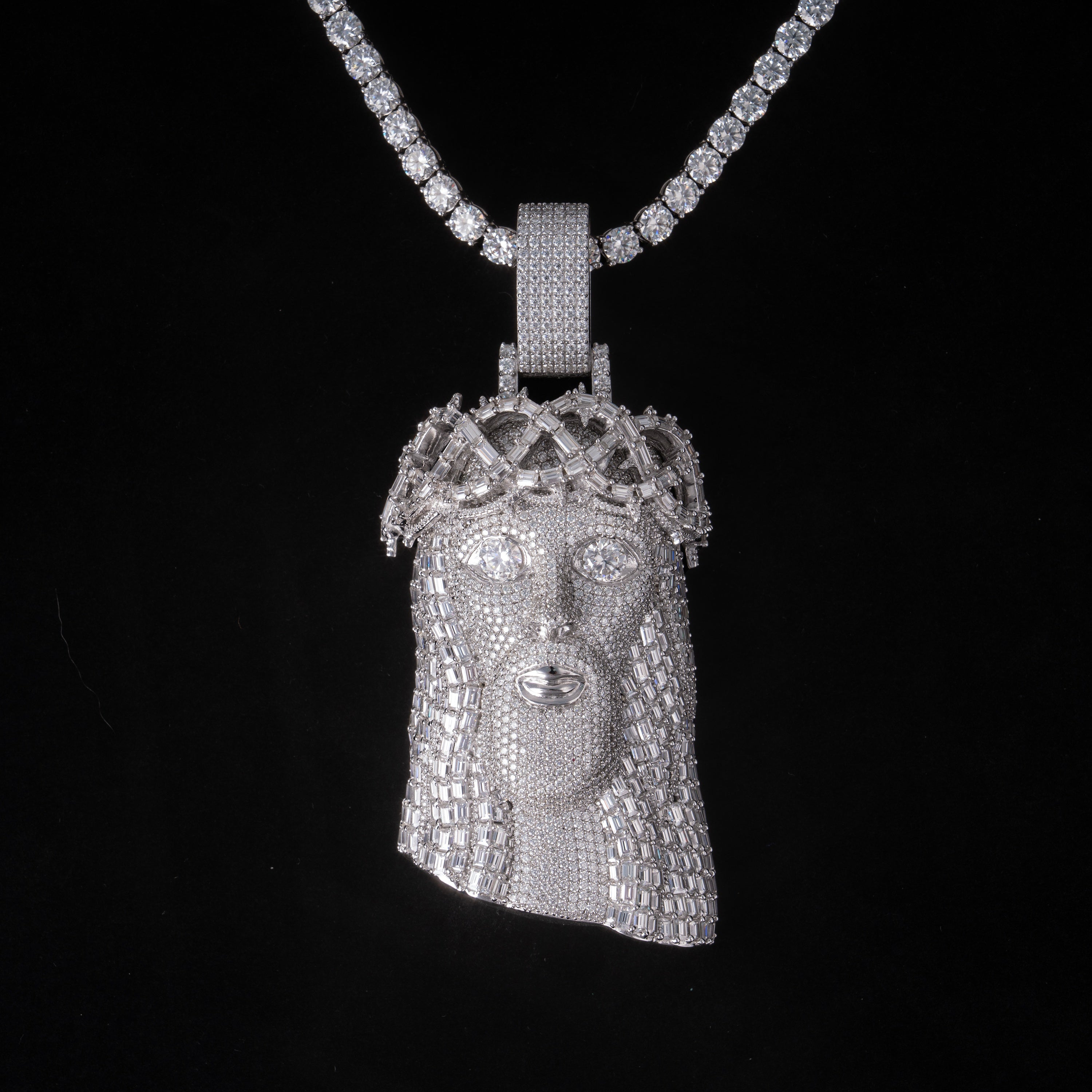 Moissanite Jesus Piece – alternate product view 4