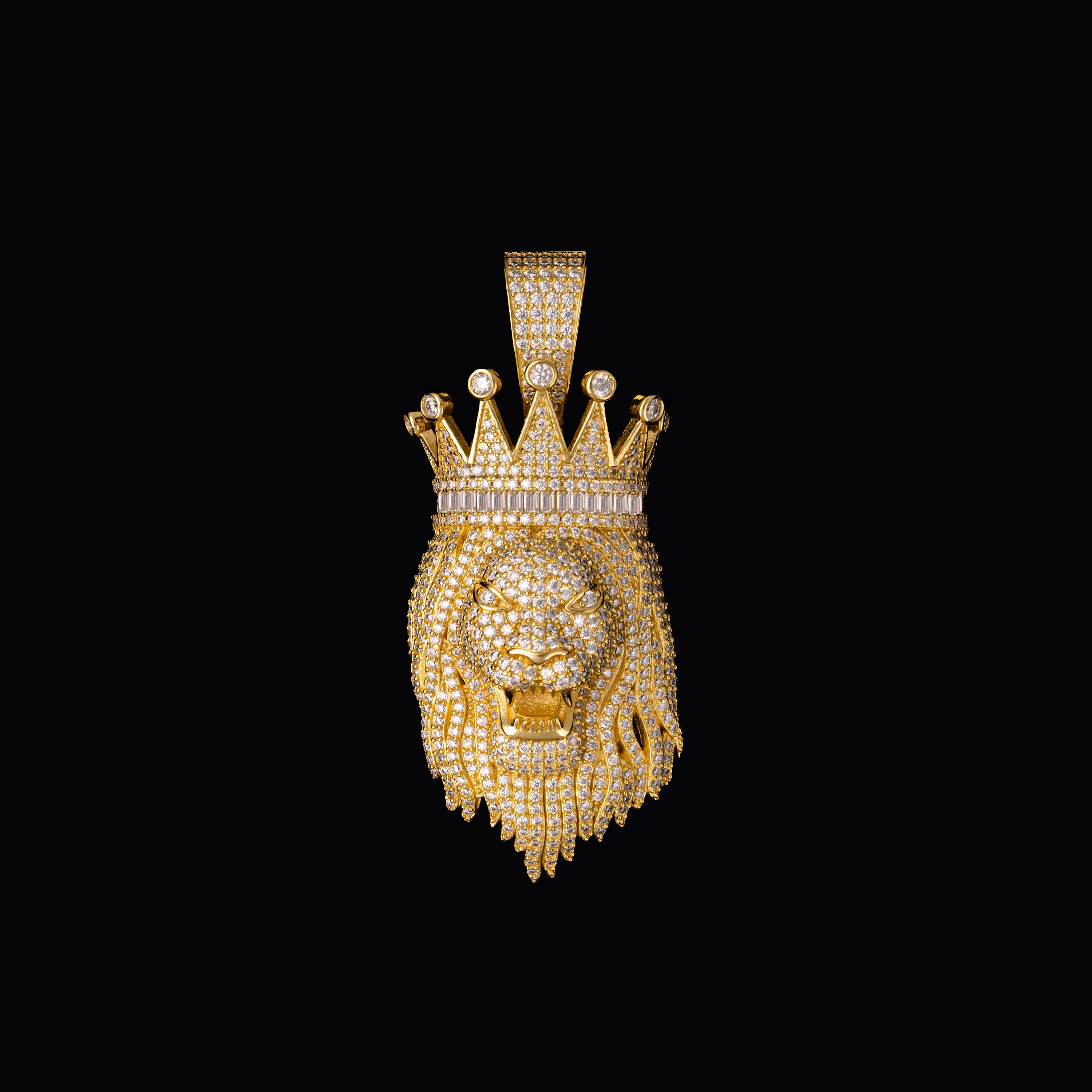 Iced Out Moissanite Lion King Pendant – alternate product view 7