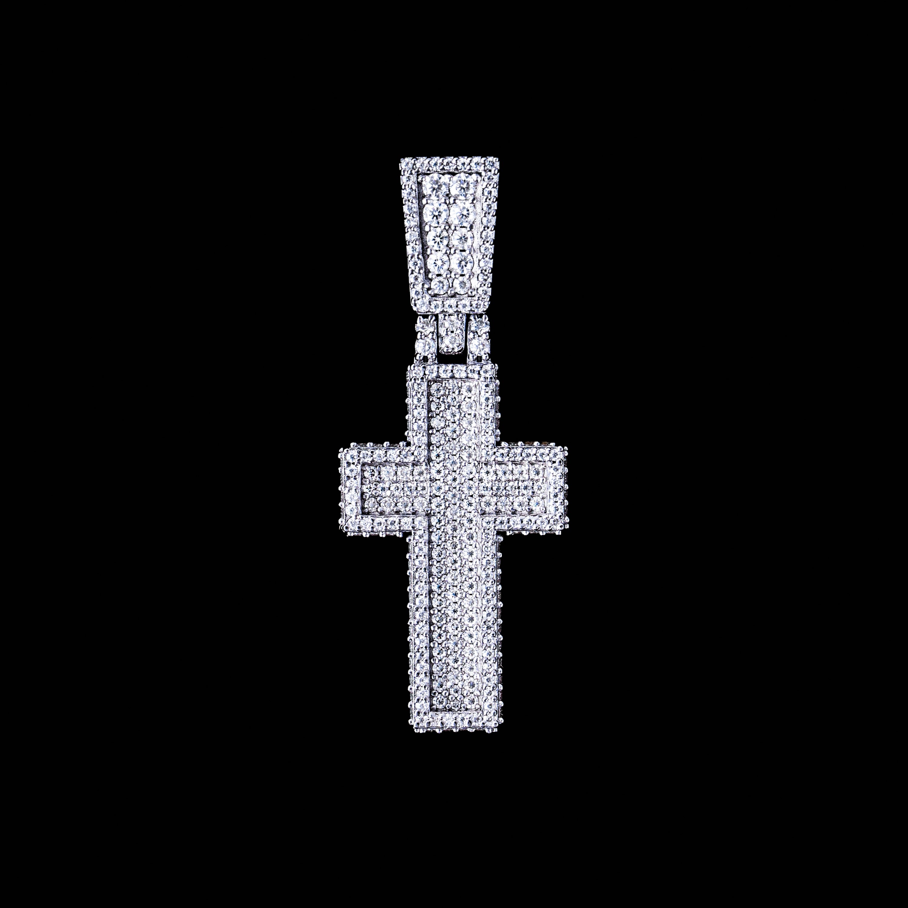 Iced Out Cross Pendant – Moissanite Hip Hop Charm – alternate product view 8