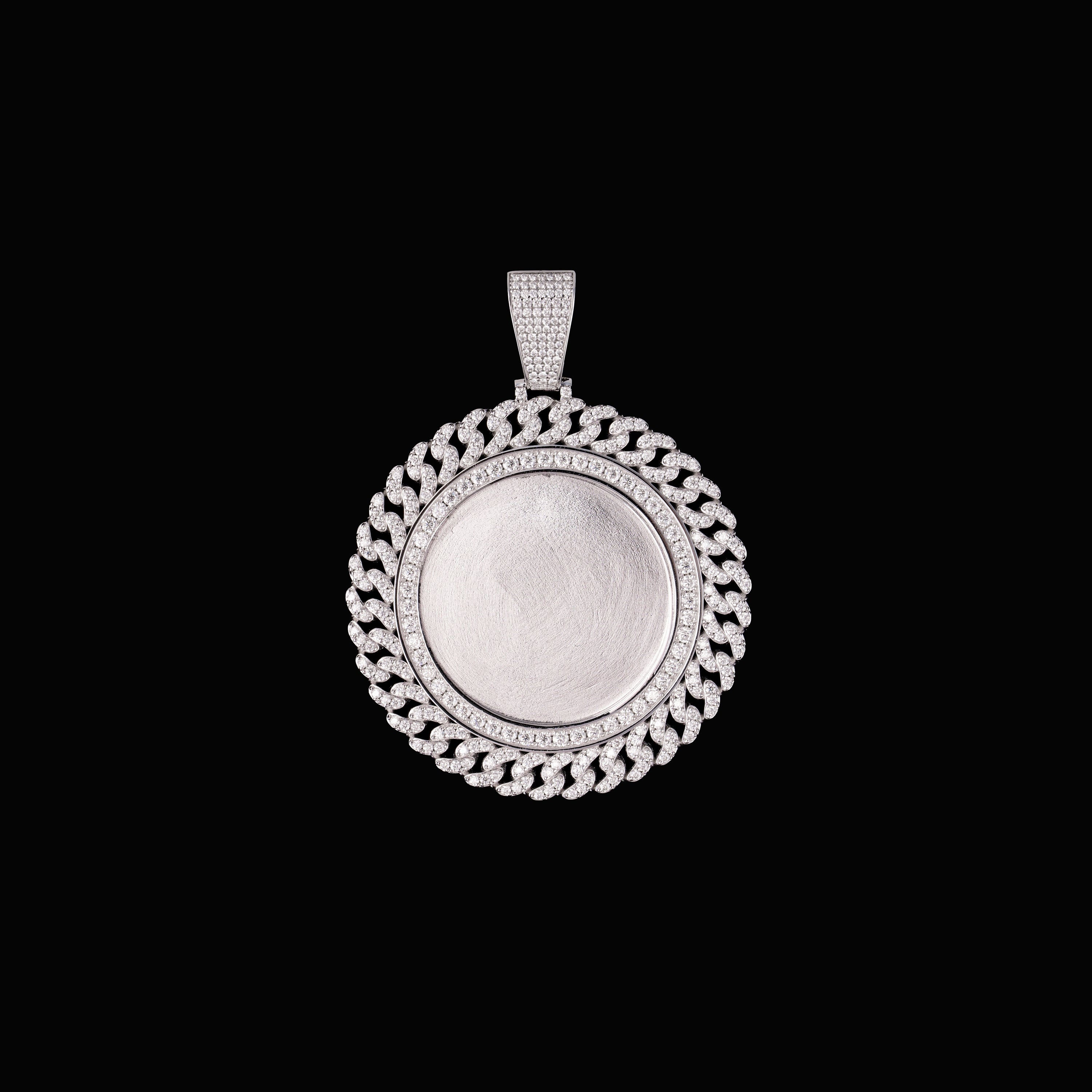 Iced Out Custom Photo Pendant – Hip Hop Moissanite Necklace Gift for Him – alternate product view 2
