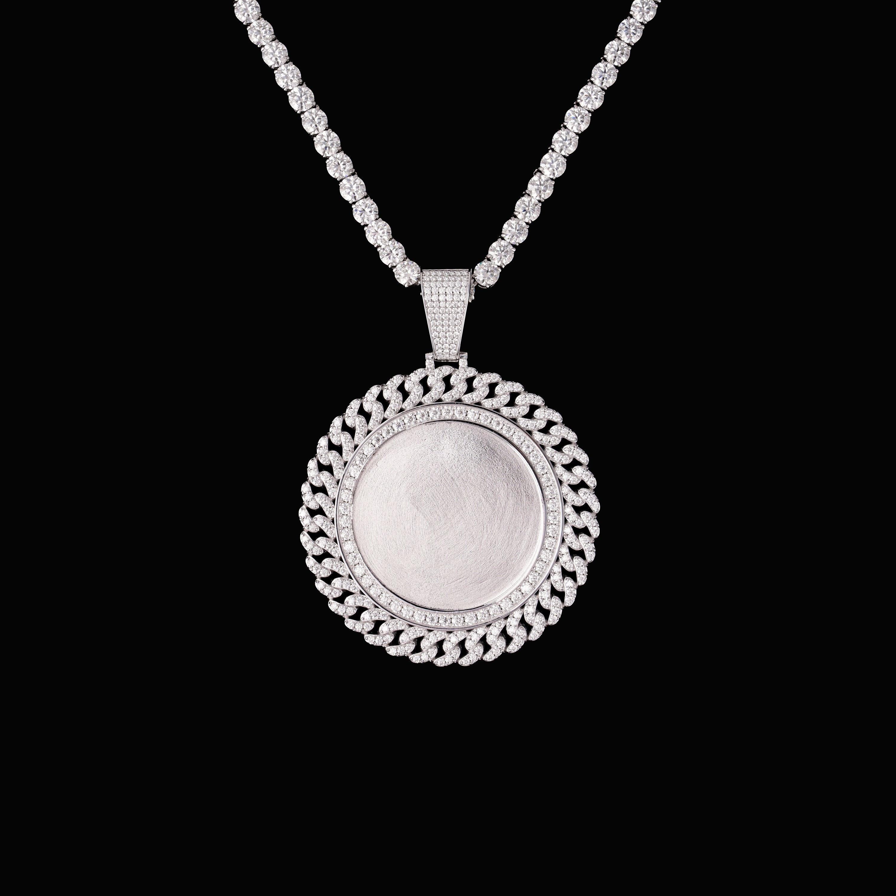 Iced Out Custom Photo Pendant – Hip Hop Moissanite Necklace Gift for Him