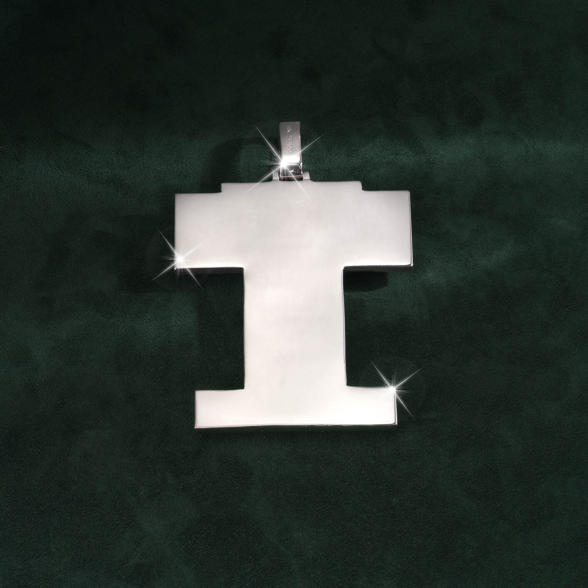 Custom “I” Letter Pendant in 14K Gold – Fully Iced Statement Charm