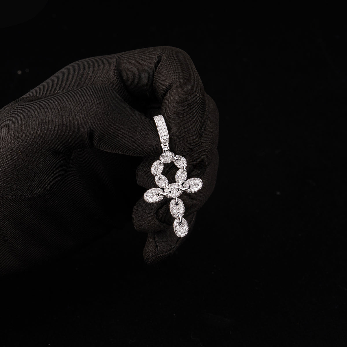 Moissanite Iced Out Link Cross Pendant – alternate product view 7