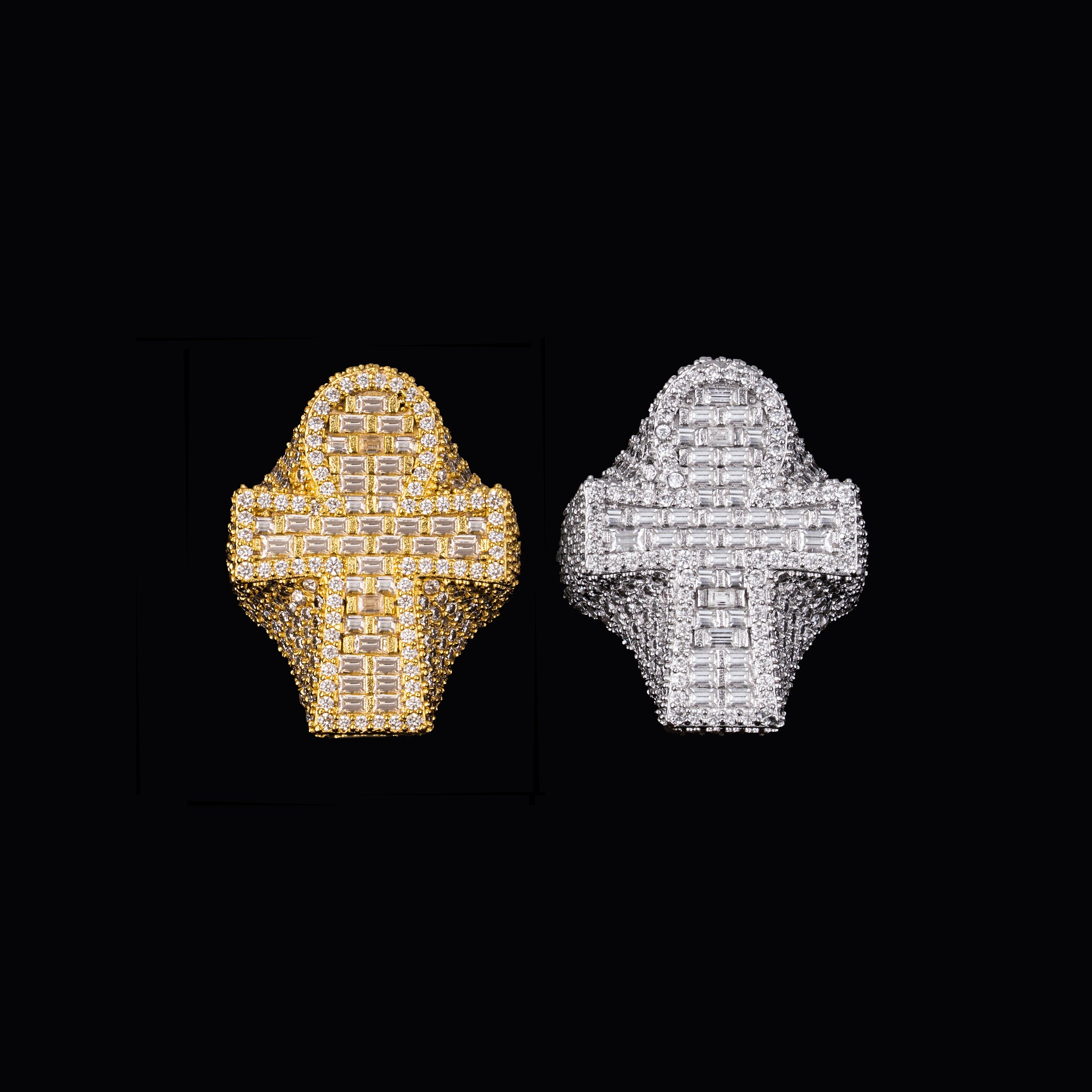 Moissanite Cross Niche Baguette Ring by Sommarnox