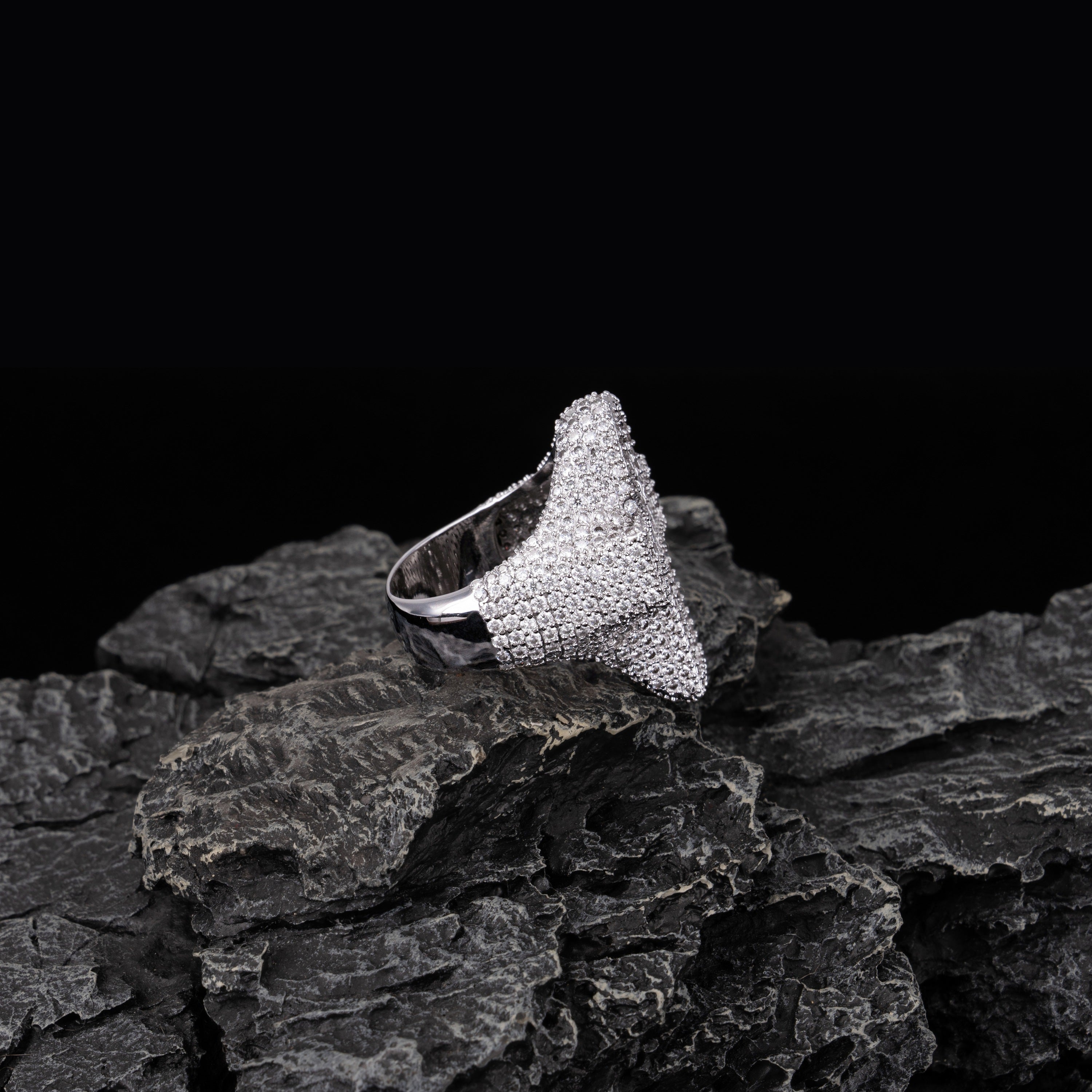 Moissanite Cross Niche Baguette Ring – alternate product view 5