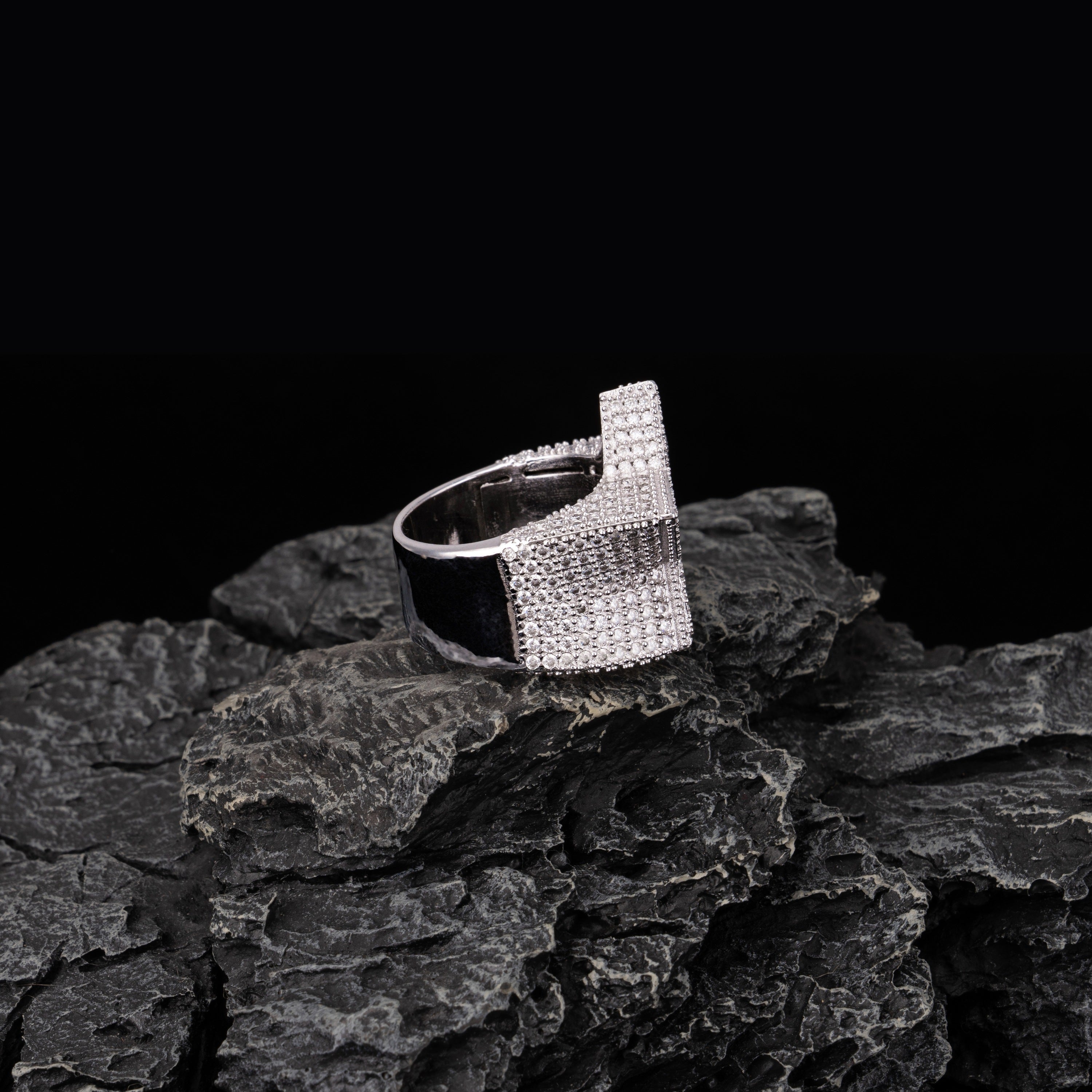 Moissanite Star Niche Baguette Cut Ring – alternate product view 4