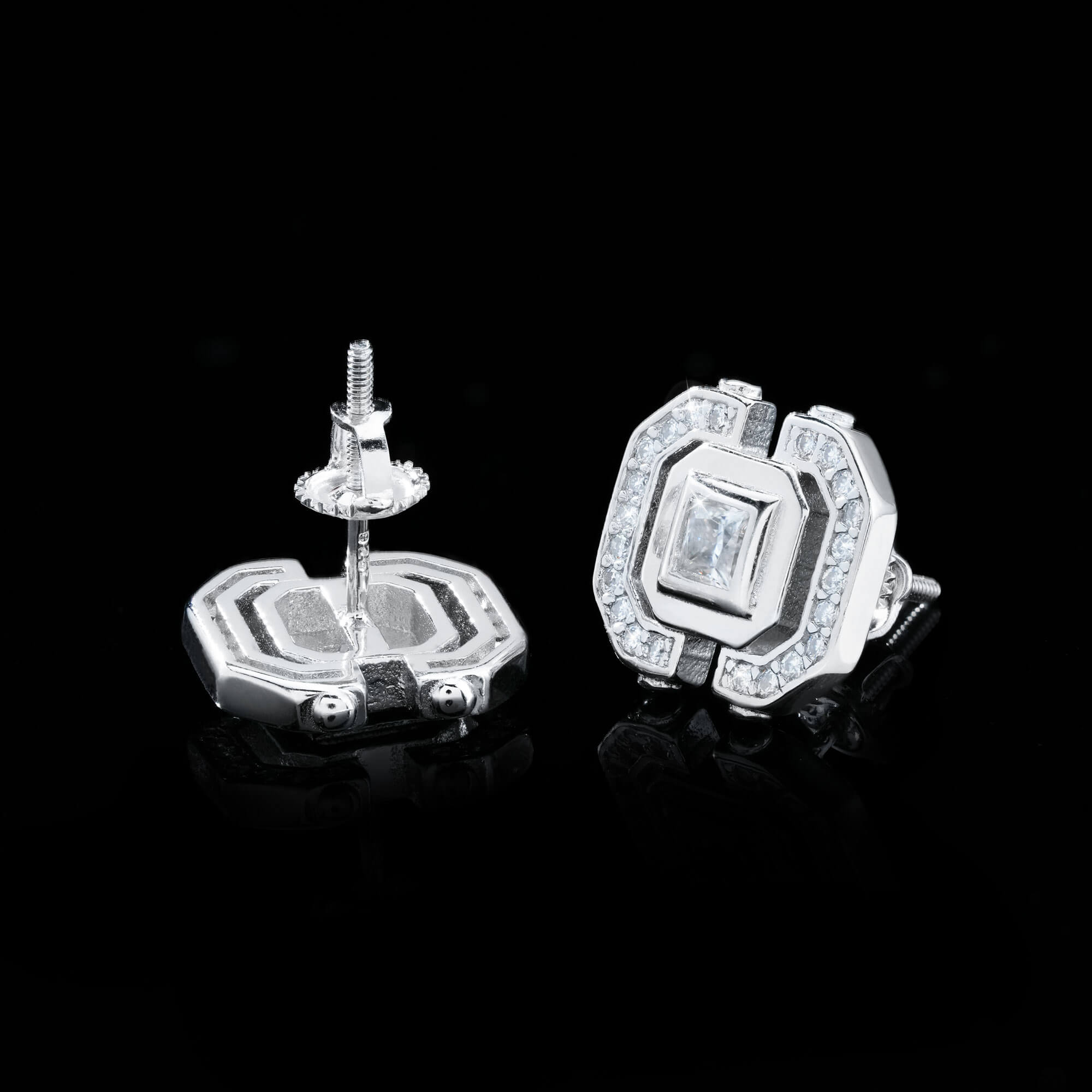 Princess Cut Moissanite Stud Earrings by Sommarnox