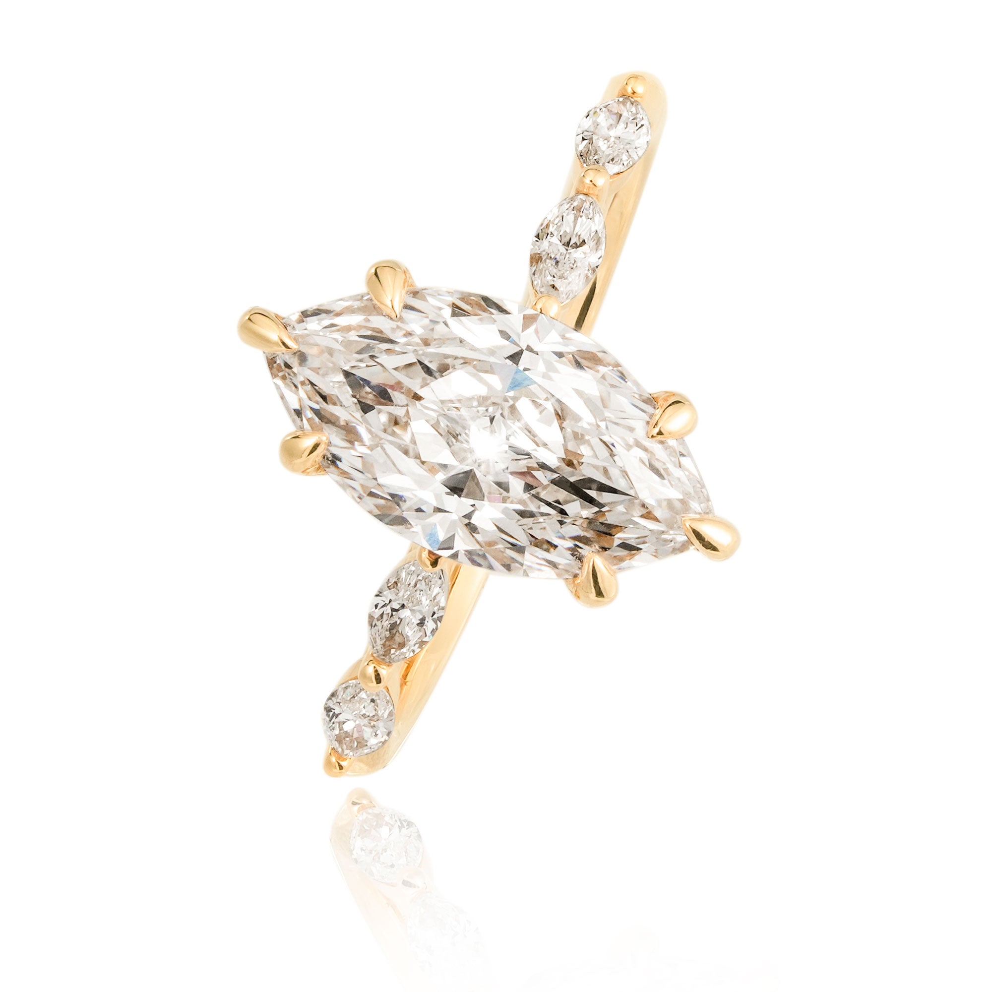 Marquise cut lab grown diamond engagement ring in gold by Sommarnox